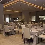 Hotell Commercio 4*