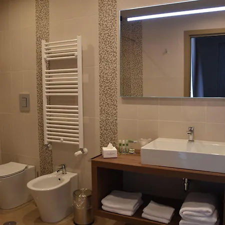 Commercio Hotel