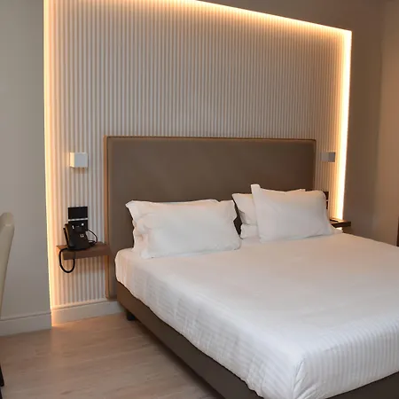 Commercio 4*
