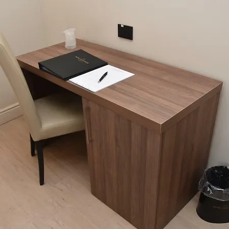 فندق Commercio ياتّيباليا